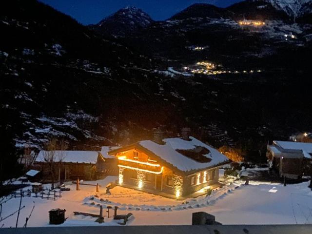 Casa Vacanze Petit Haury - Alloggi Ad Uso Turistico Vda Arvier N 0039 E N 0040 - المظهر الخارجي الصورة