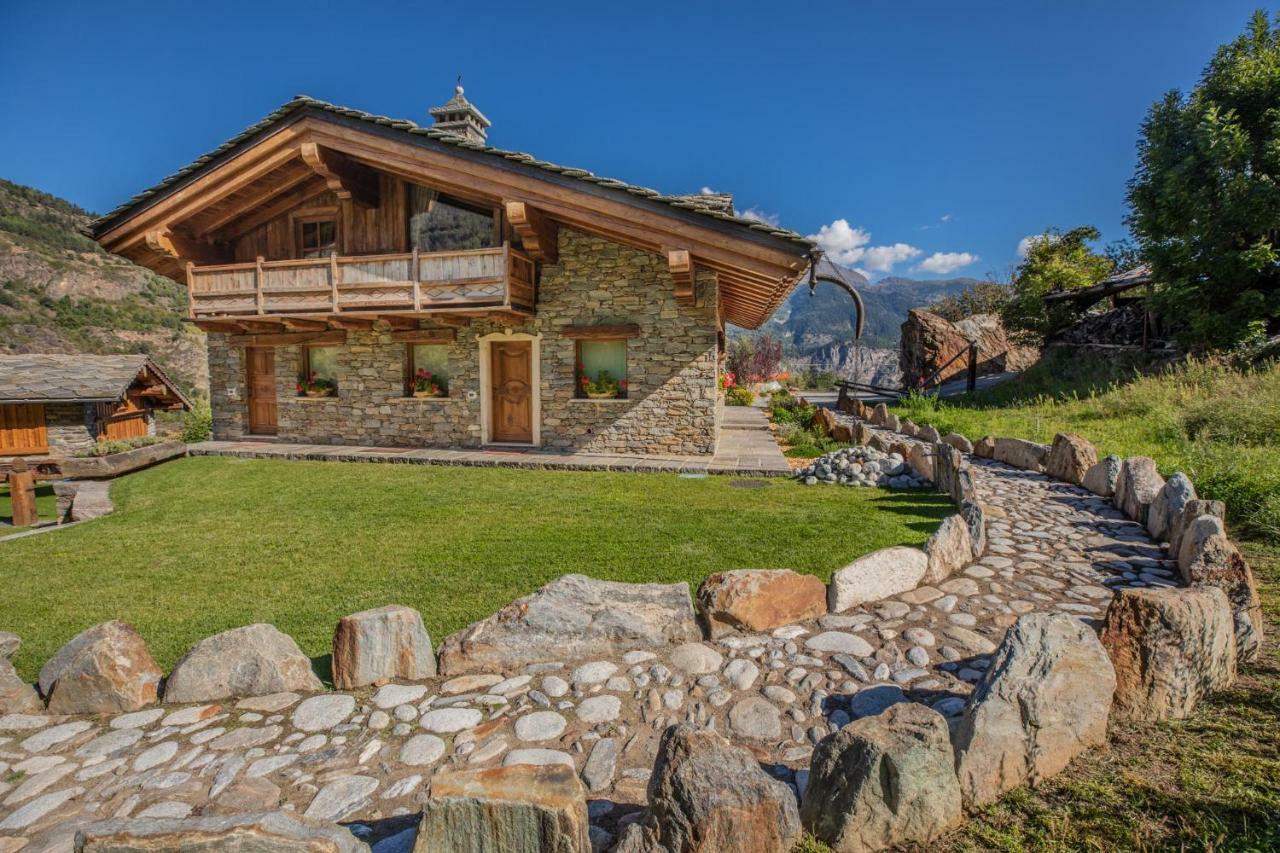 Casa Vacanze Petit Haury - Alloggi Ad Uso Turistico Vda Arvier N 0039 E N 0040 - المظهر الخارجي الصورة